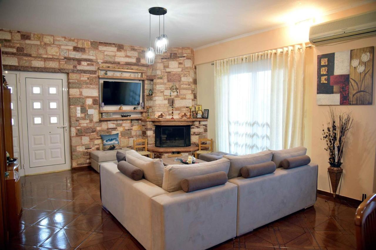 Stone Villa Corinth Buitenkant foto