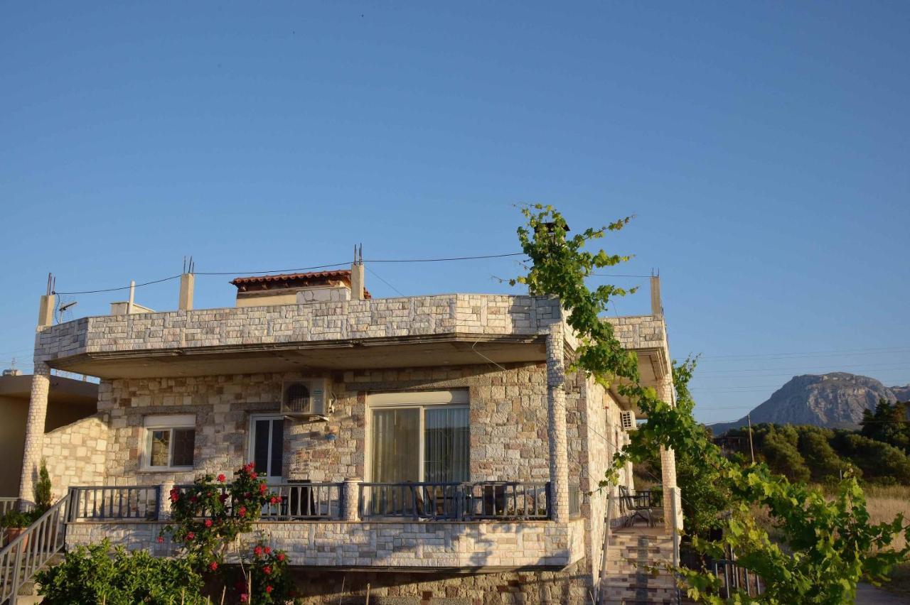 Stone Villa Corinth Buitenkant foto