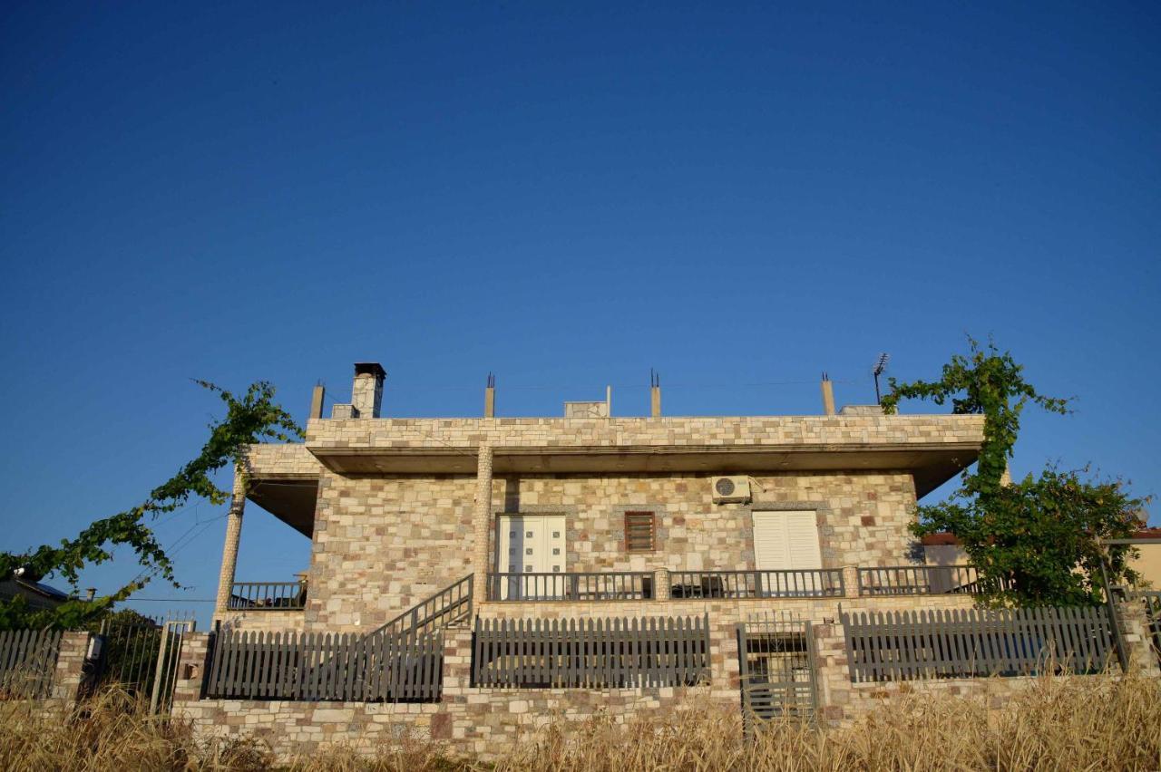 Stone Villa Corinth Buitenkant foto